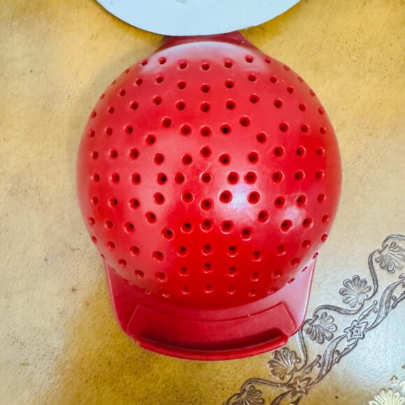 Farberware Fresh Small Assorted Size Red Orange Colanders Set of 2 NEW - Picture 6 of 7